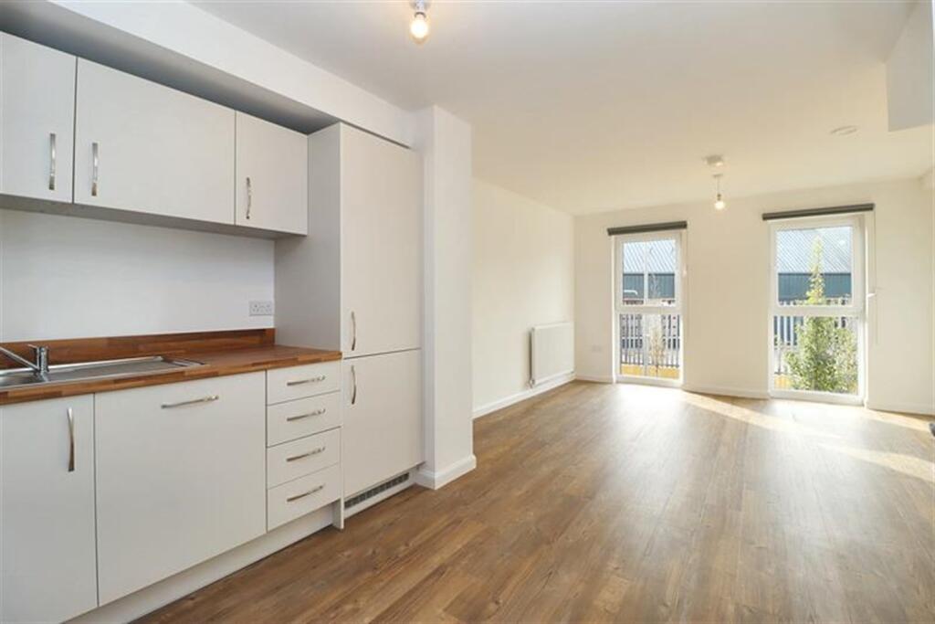 Main image of property: 2 bedroom property in Kilpatrick Bow, Edinburgh