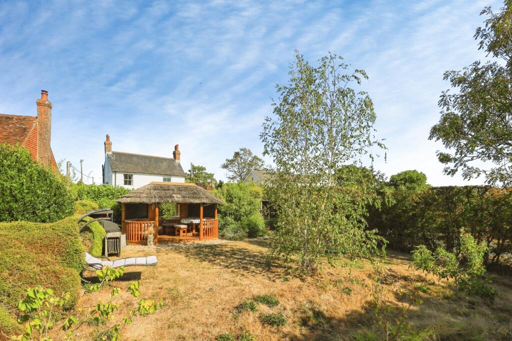 House in Wealden, Red House Farm, Warbleton - View 4