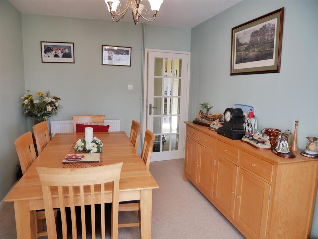 Downland Road, Calne photo 5