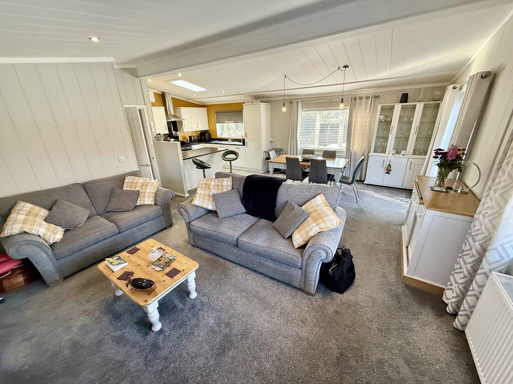 Wineham Lane, Henfield photo 5