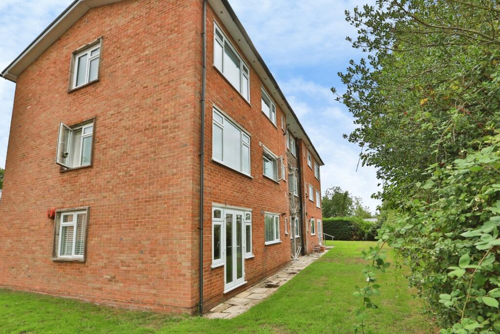 Apartment in Bournemouth - View 5