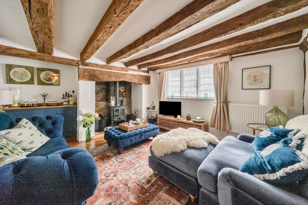 House in Hart, Odiham - View 2