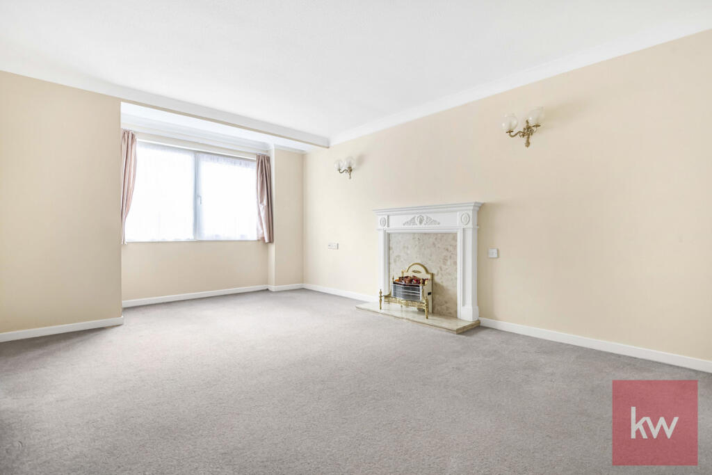 Apartment in Slough - View 4