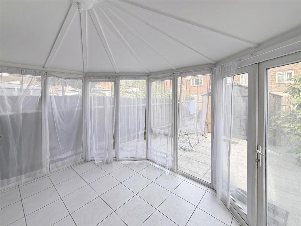 House in London, Hounslow West - More