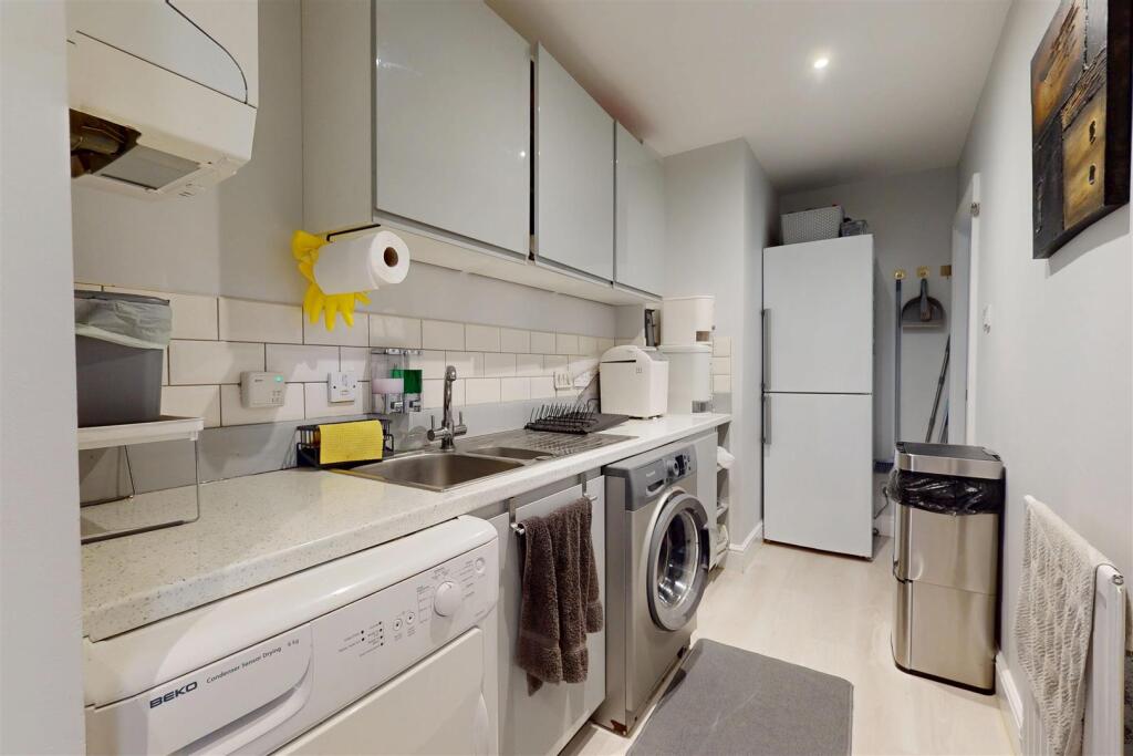 House in Telford, Apley, Hadley and Leegomery - View 5