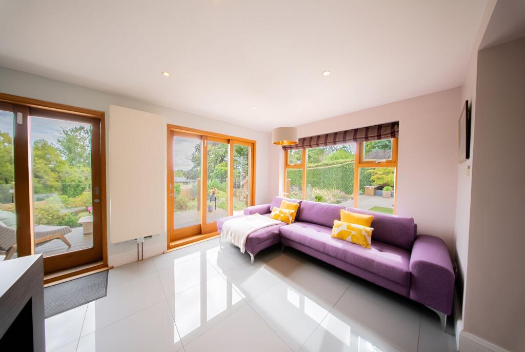House in Trafford, Greater Manchester - More