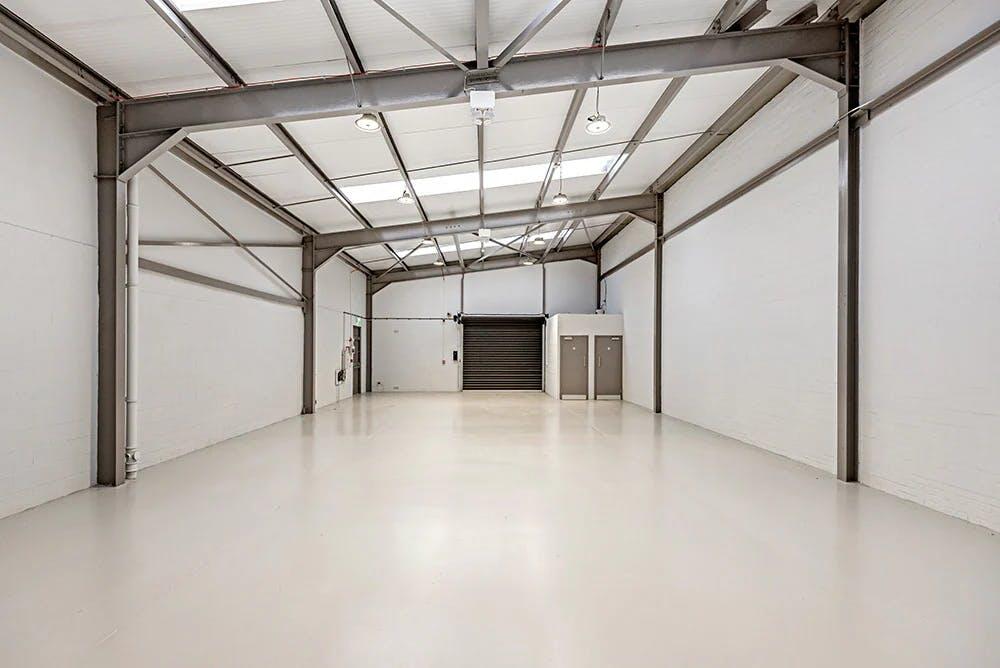 Oakbank B4 U1 - HD internal 1.jpg