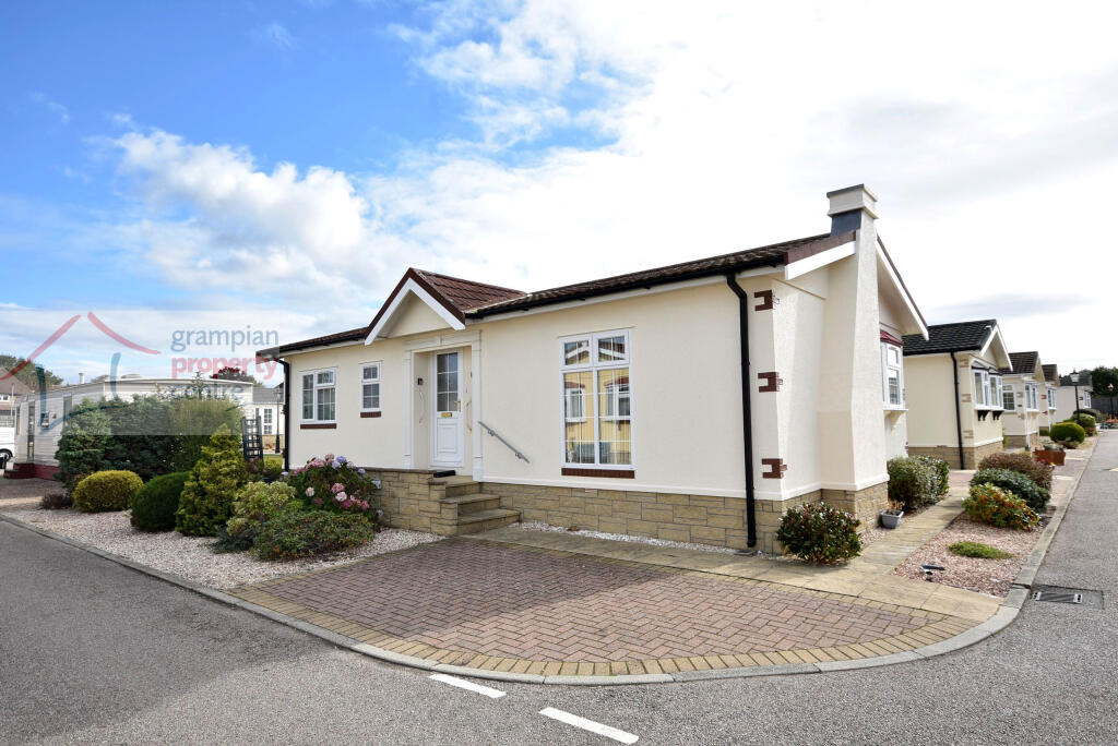 Main image of property: Ashgrove Park, Elgin, IV30 1UT