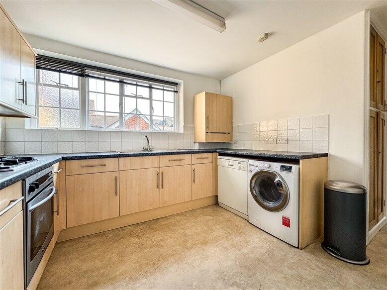 Additional image 5 of Bowers Parade, Harpenden, AL5