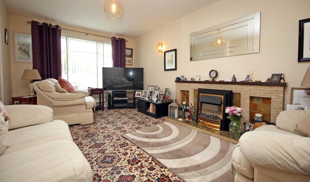Ty Croes, Isle of Anglesey, LL63 photo 3