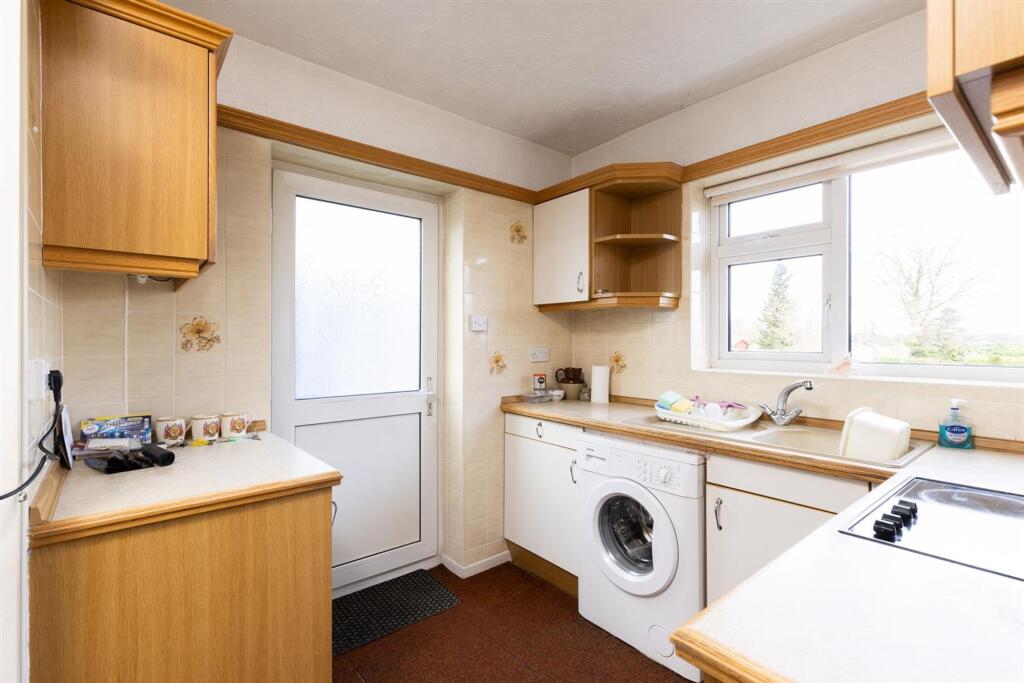 Highfield Drive, Nantwich, CW5 photo 5