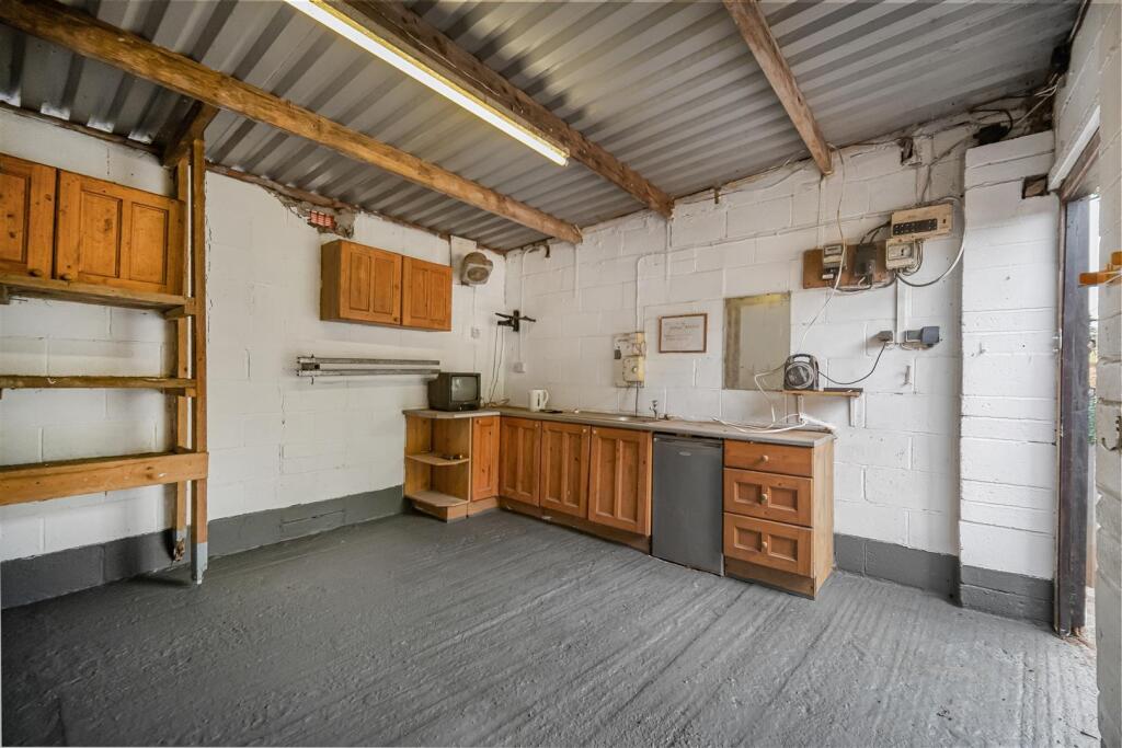 Land and Stables to the South East of West Lodge, Lower Machen, Newport, NP10 8GG - View 4