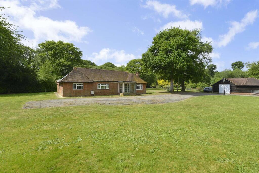 Plaistow Road, Dunsfold, Godalming - Photo 3