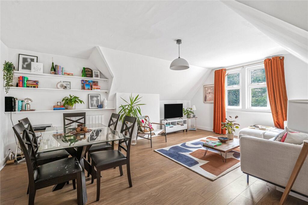 Apartment in London, Putney - More
