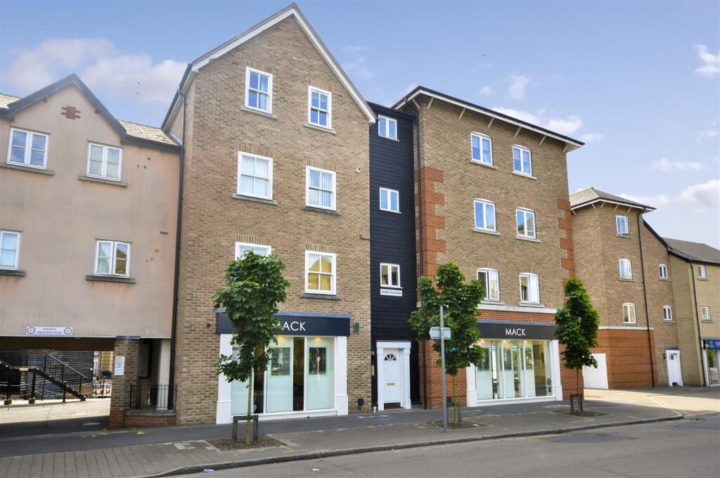 Main image of property: Springfield Basin, Wharf Road, Chelmsford