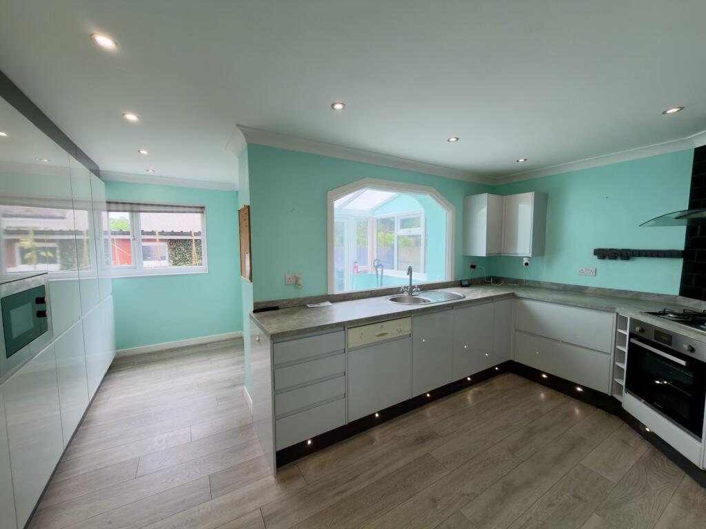 House in Burnley, Pike Hill, Worsthorne-with-Hurstwood - View 4