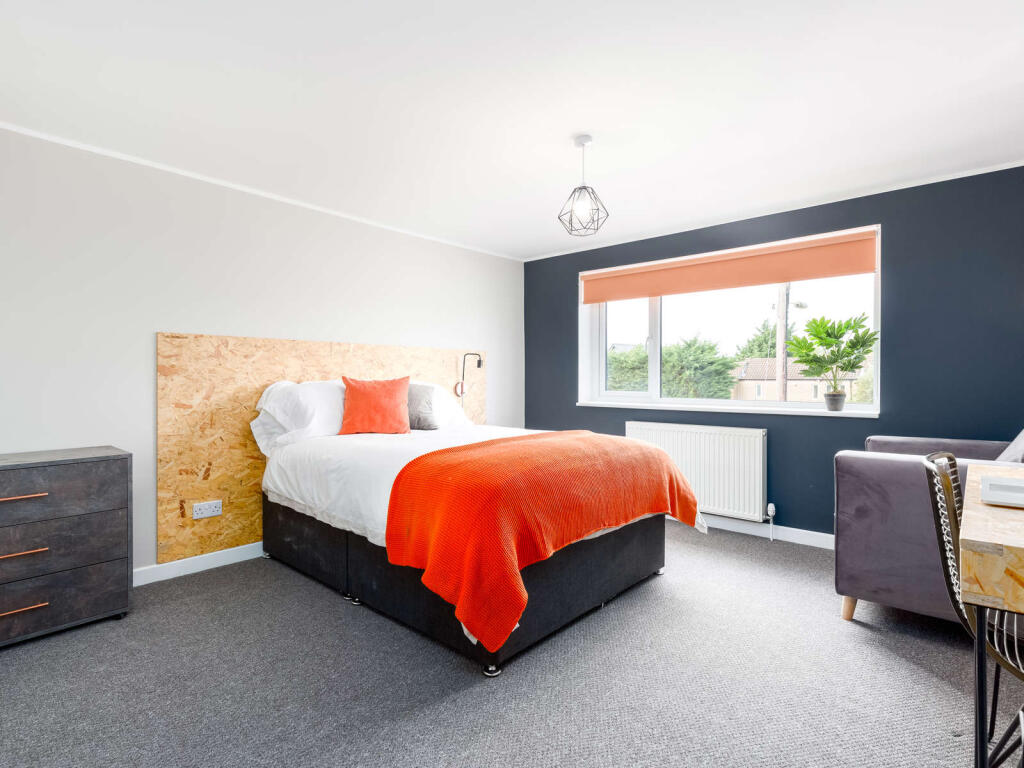 Main image of property: Arnolds Way