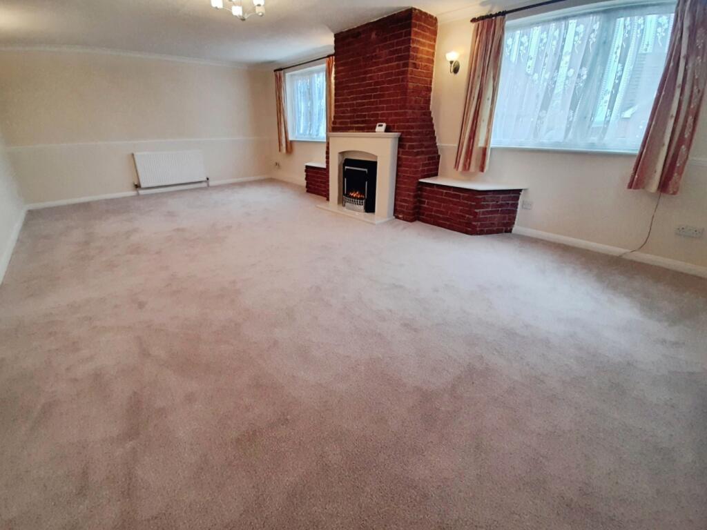 Middle Street, Corringham, Gainsborough photo 2