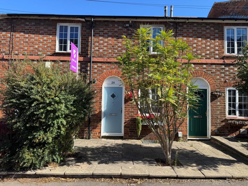 Main image of property: Watlington Street, Reading, Berkshire, RG1