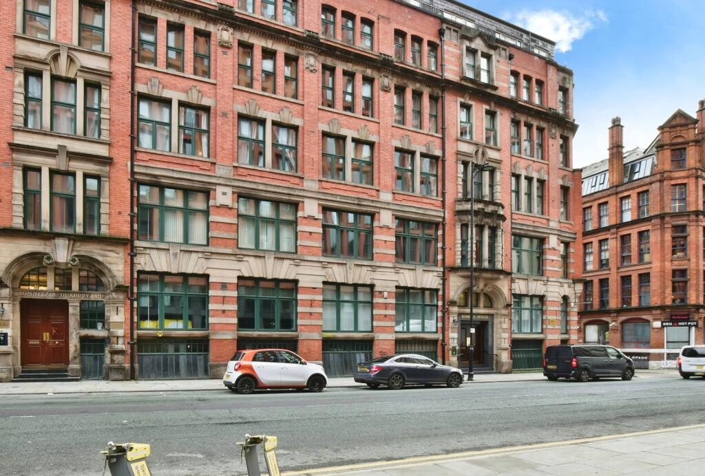 Main image of property: Whitworth Street, Manchester, Greater Manchester, M1
