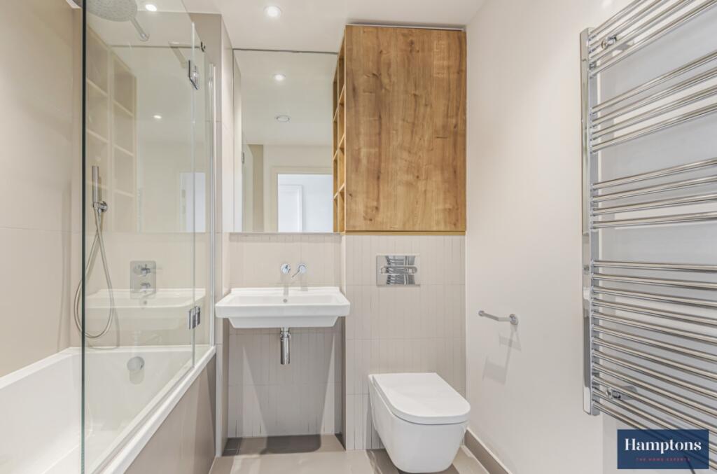 Apartment in London, Broad Green - More