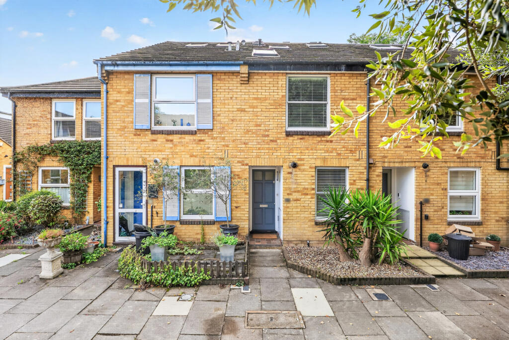 Main image of property: Holm Oak Close,
West Hill, SW15