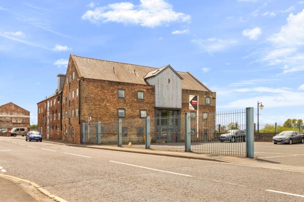Main image of property: Furleys Wharf, Gainsborough, Lincolnshire, DN21