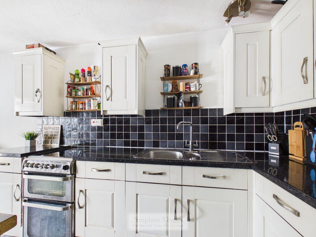 Pomfrett Gardens, Stockwood, Bristol, BS14 - View 5