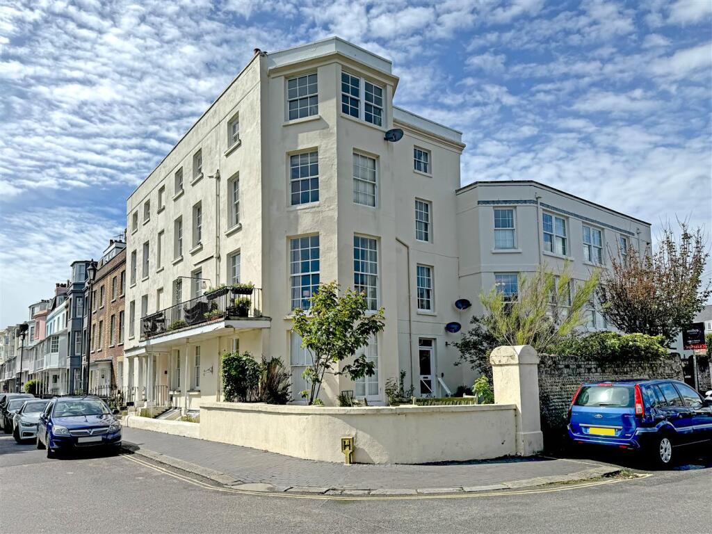 South Terrace, Littlehampton
