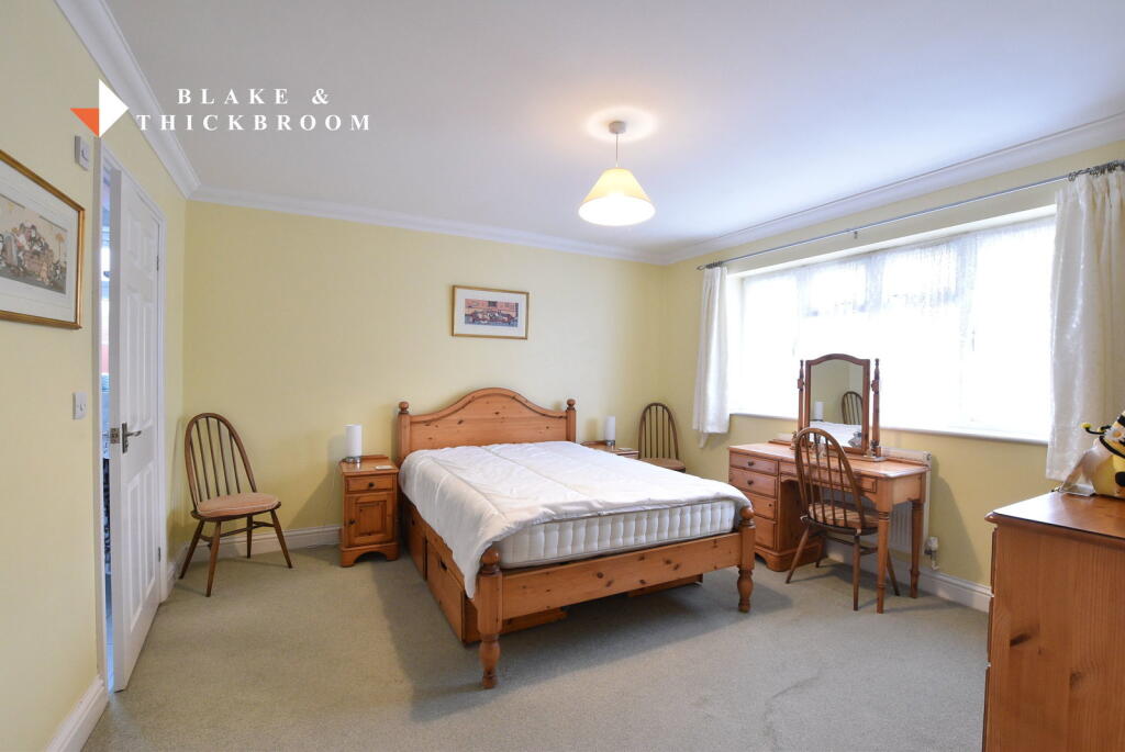Meadow Close,Clacton-on-Sea,Essex,CO15 4SN photo 4