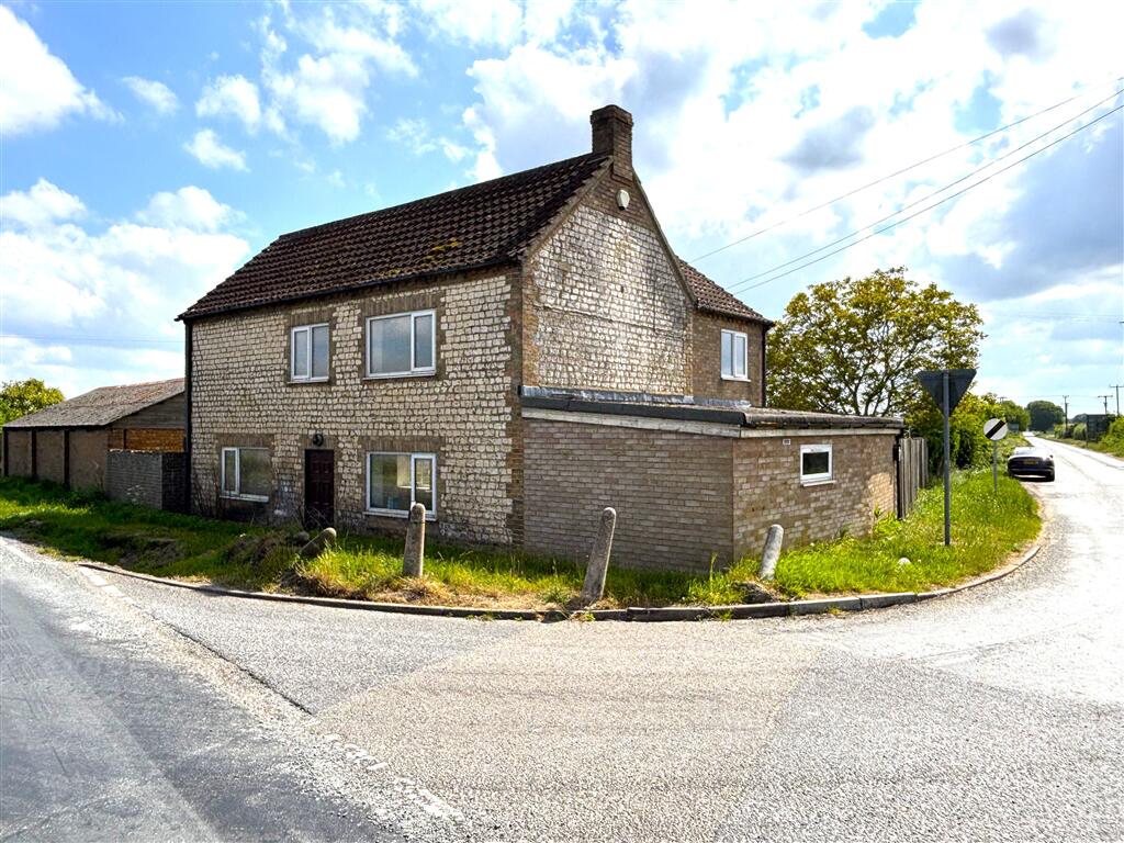 4-bed detached on Crossways Cottage, 2 Thetford Road, Northwold, Thetford IP26 5LP, £350,000