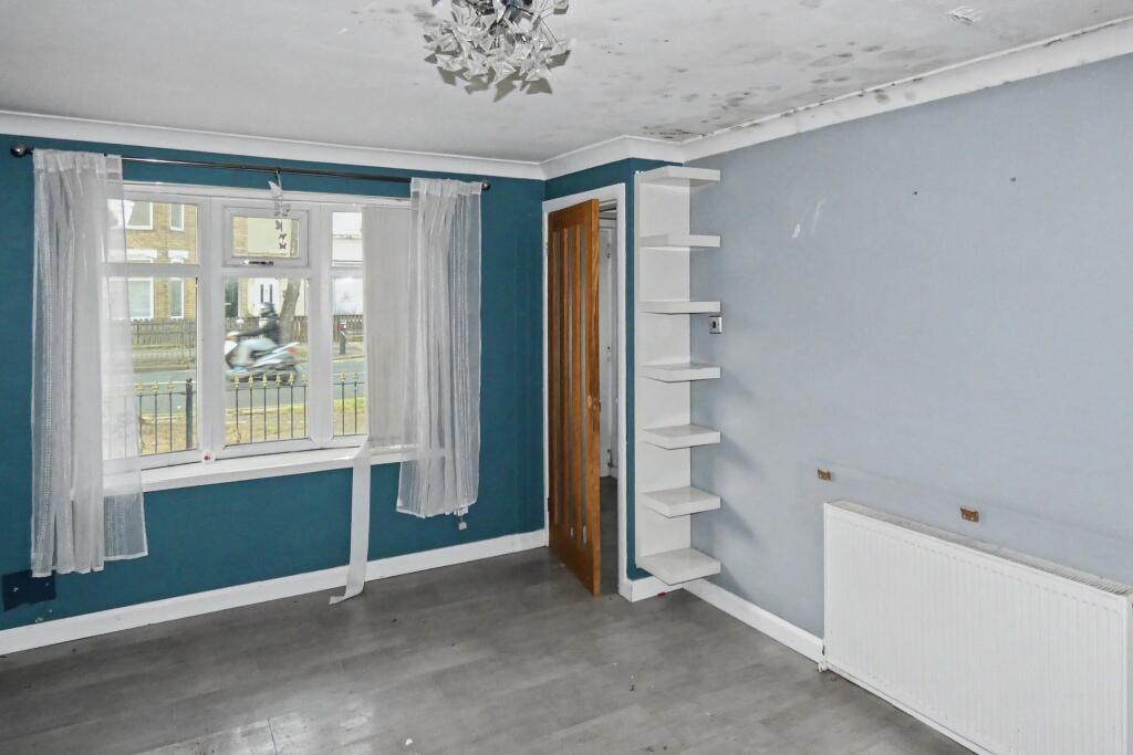 House in Hull, Kingston upon Hull - View 4