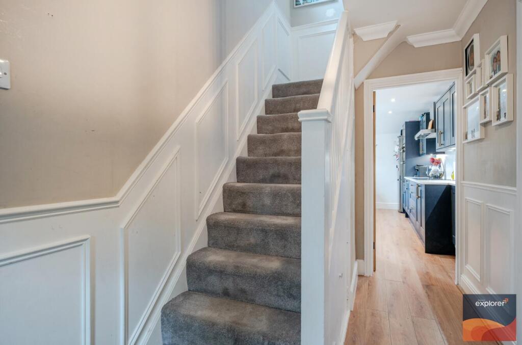 House in Reading - View 3