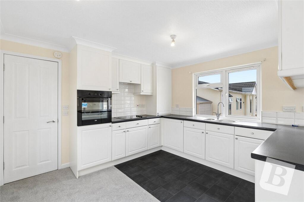Maple Mews, Hayes Country Park, Battlesbridge, Wickford, SS11 - View 2