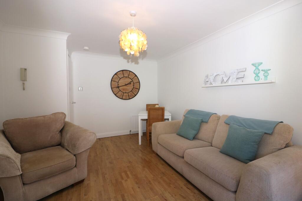 Apartment in Glasgow - More