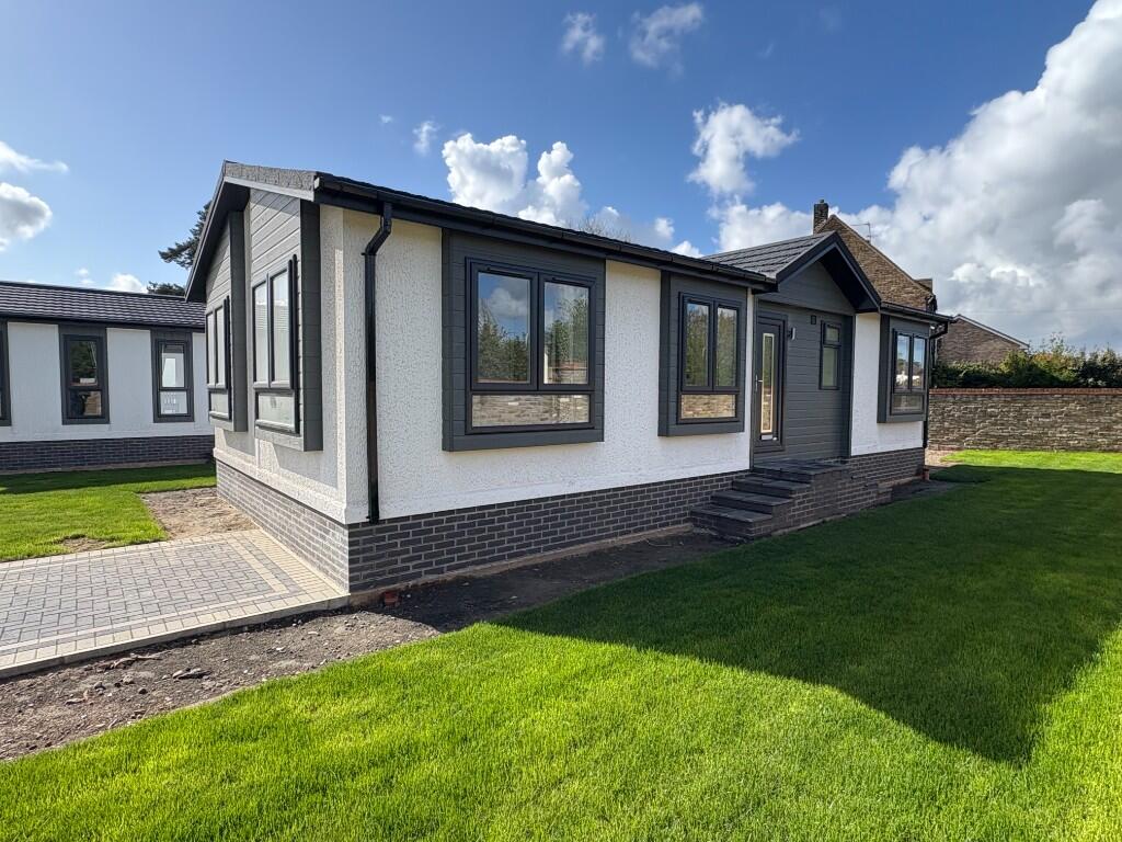 Main image of property: Iver Park Estate, Langley Park Road, Iver, Buckinghamshire, SL0