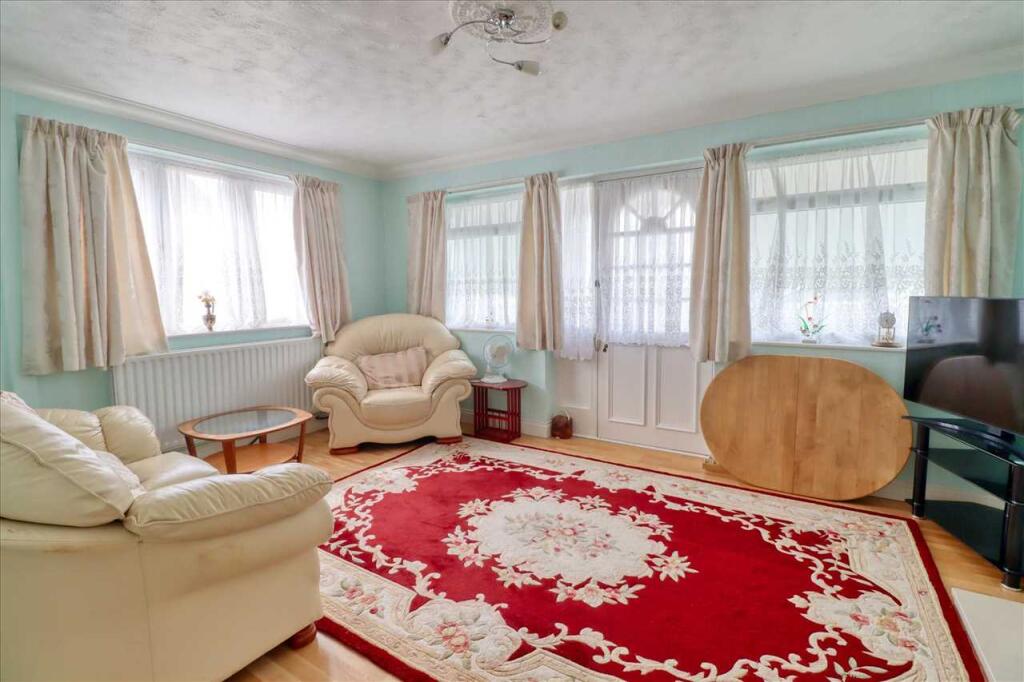 Cornflower Road, Jaywick photo 4