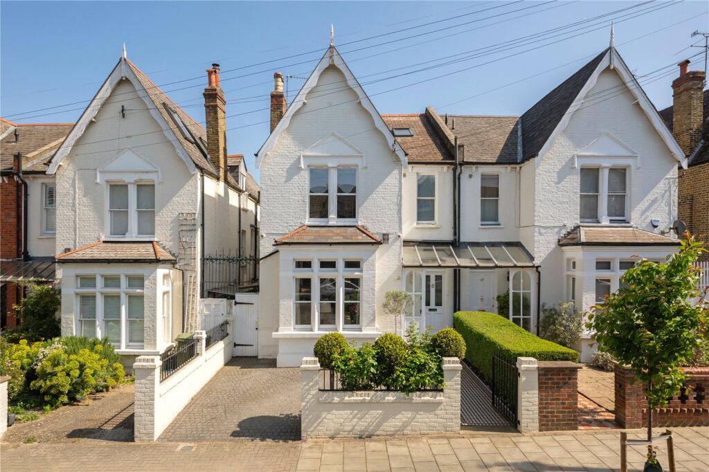Main image of property: Elms Road, SW4