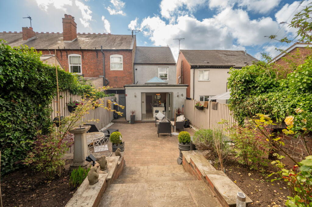 Additional image 17 of Extended home with stunning open-plan kitchen & garden room – Bissell St, Quinton, Birmingham B32 1AH