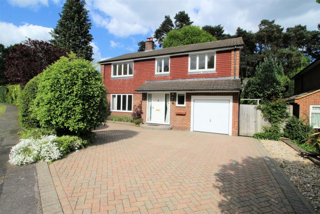 Main image of property: Broadwater Close, Woking, Surrey, GU21