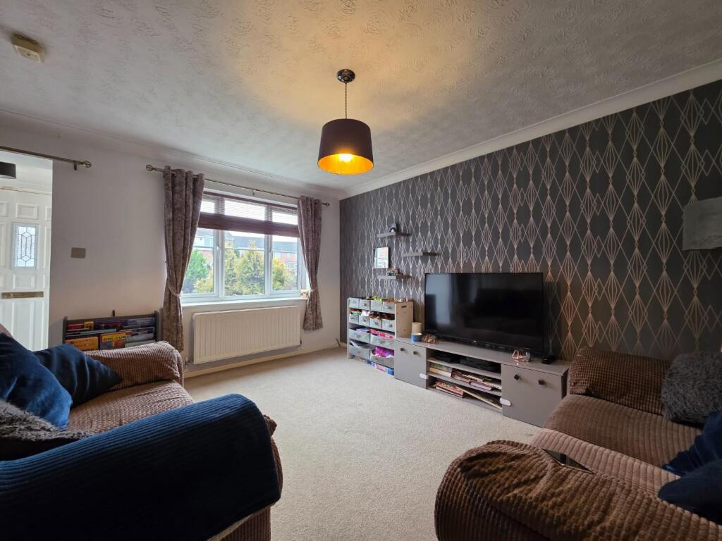 Cleveland Place, Northampton - View 3