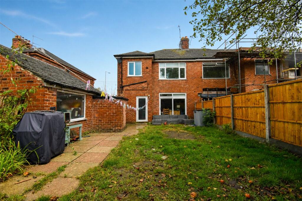 House in Greasby, Liverpool City Region - View 4