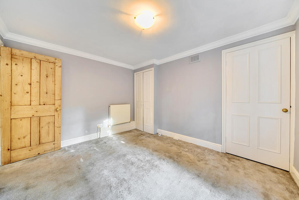 Apartment in London - More