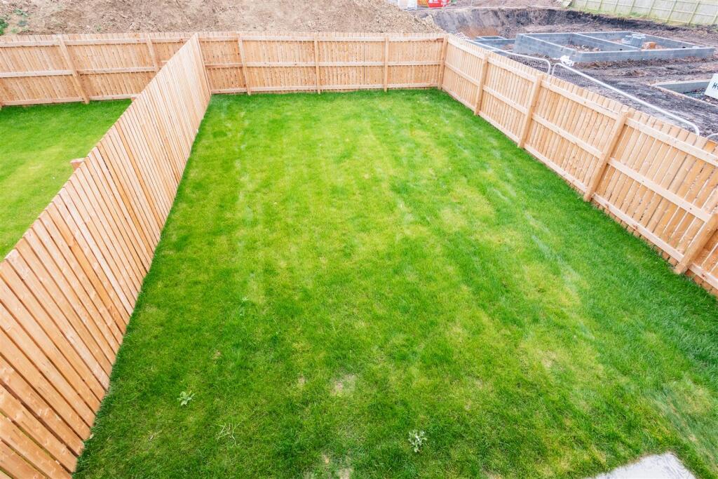 Additional image 12 of Northbeck Grange, Bradford, BD7