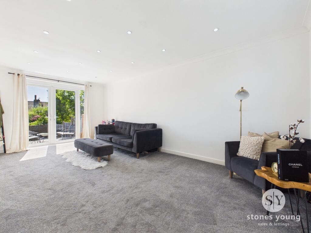 Oakwood Avenue, Blackburn, BB1 - View 6