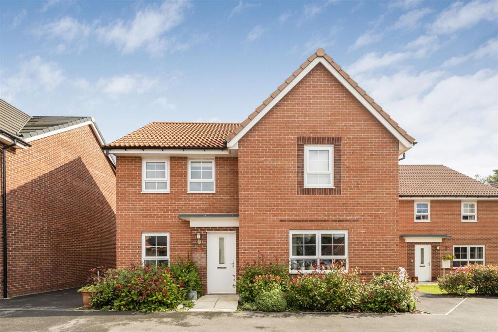 Main image of property: 34 Nalton Drive, Driffield, YO25 5GE