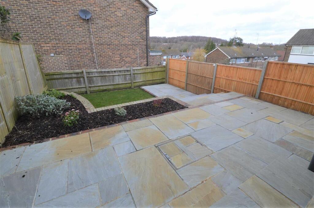 House in Wealden, Crowborough - View 4