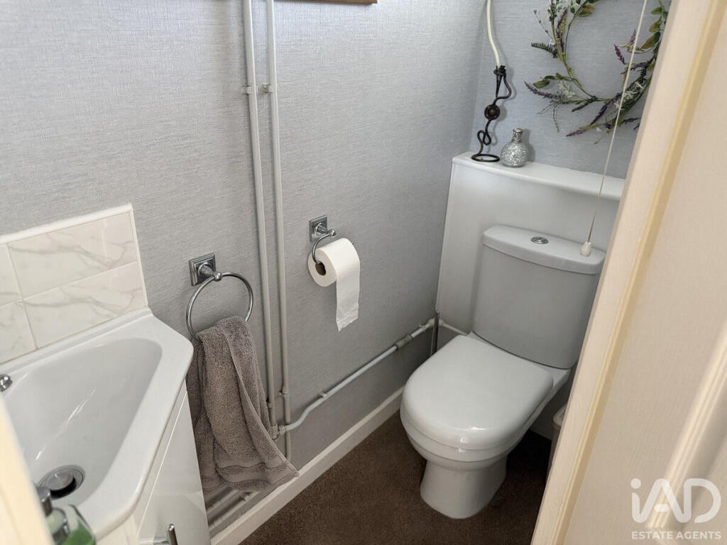 Marsh End, Birmingham, B38 photo 4