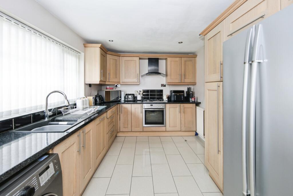 Piccadilly Close, BIRMINGHAM, West Midlands, B37 - View 3