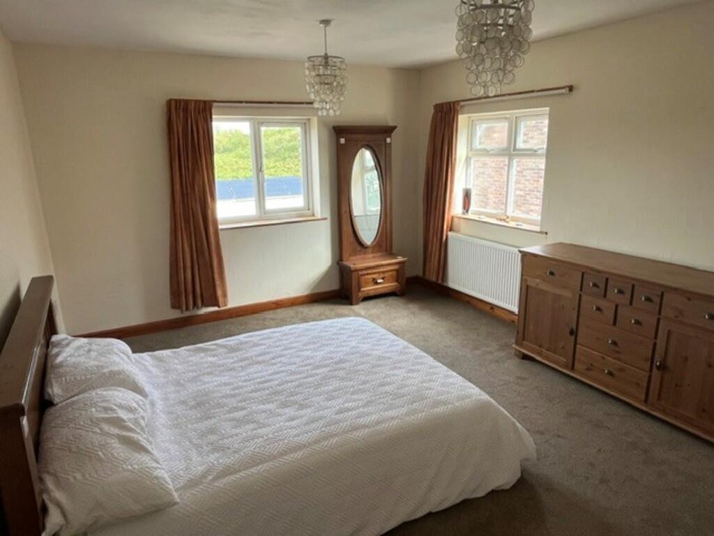 House in West Lindsey, Saxilby, Saxilby with Ingleby CP - More